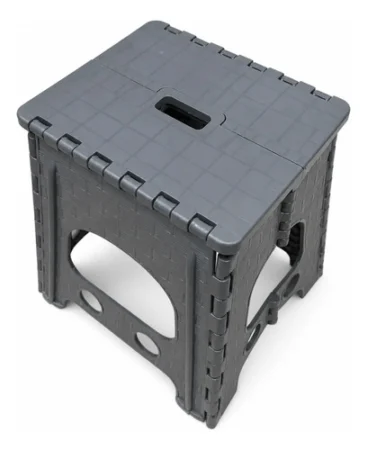 Escalera Plegable Plástica Gris 120 Kg